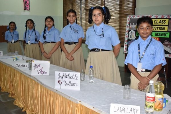 Inter-Class_Science_Magic_Competition (5)